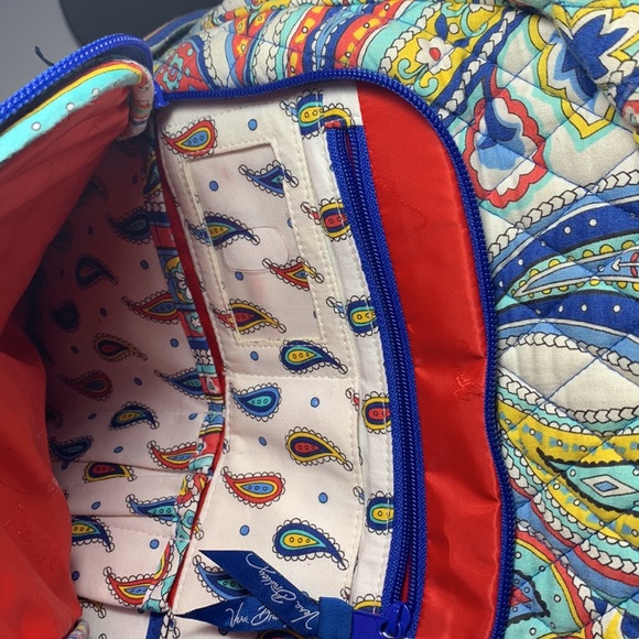 Backpack - Picture 3 of 6